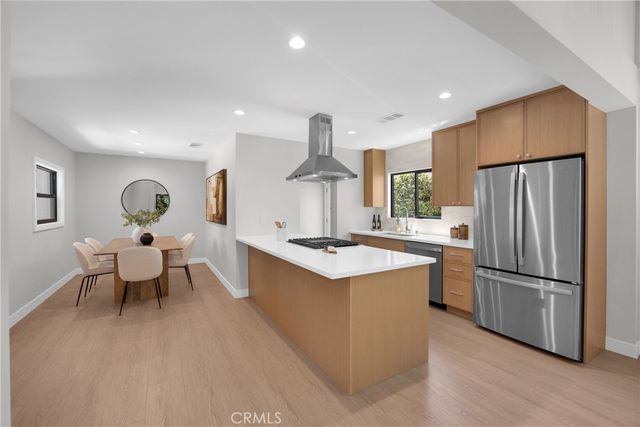 6053 Atoll Avenue, Valley Village, CA 91401