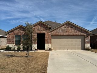 2415 Divot Lane, Navasota, TX 77868