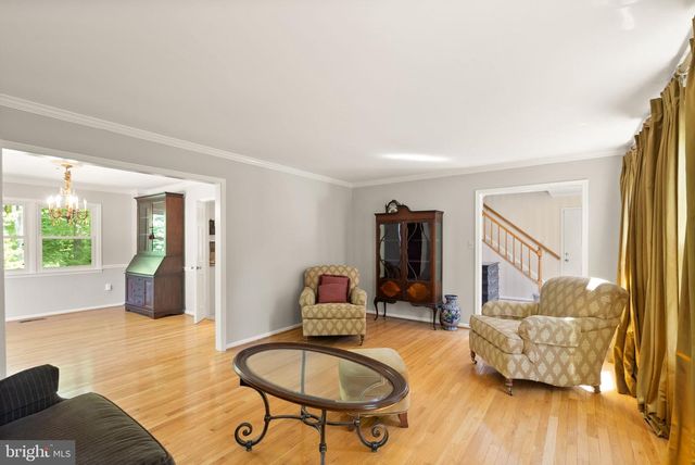 11582 SOUTHINGTON LN, Herndon, VA 20170
