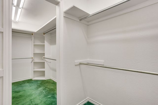 2317 Willow Oak Drive, Irving, TX 75060