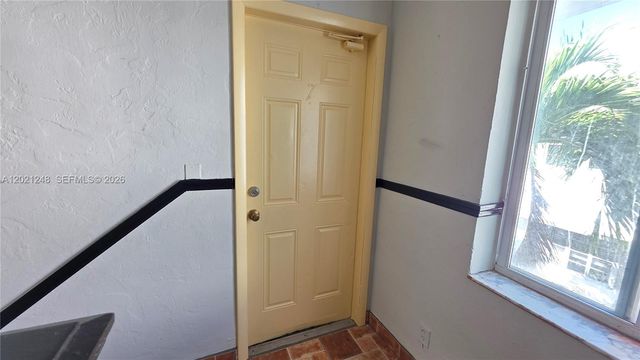 7629 Dickens Avenue 7, Miami Beach, FL 33141