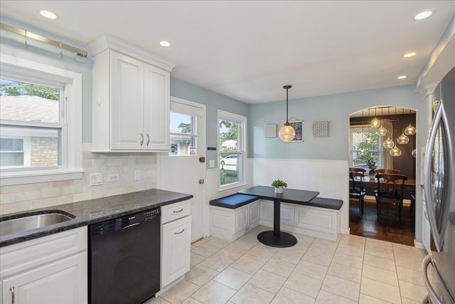 7624 Kilbourn Avenue, Skokie, IL 60076