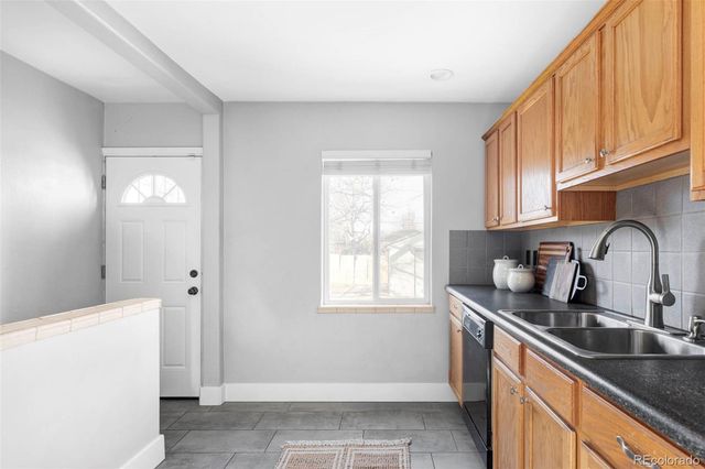 2015 S Clarkson Street, Denver, CO 80210