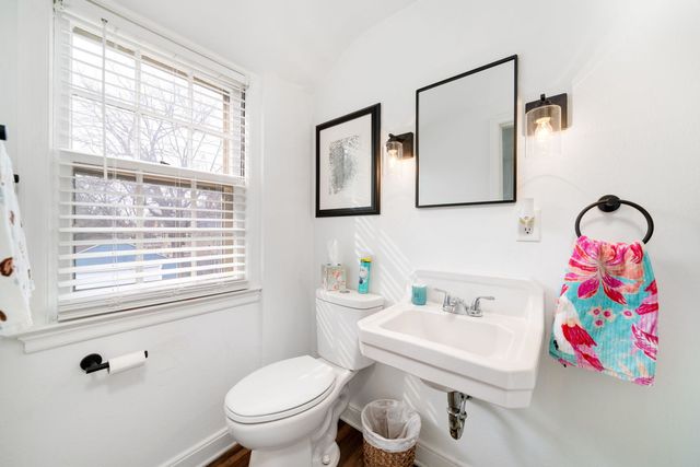 320 Vale Avenue, Rockford, IL 61107