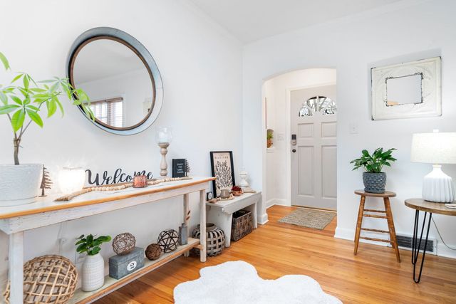 320 Vale Avenue, Rockford, IL 61107