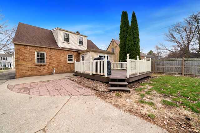 320 Vale Avenue, Rockford, IL 61107