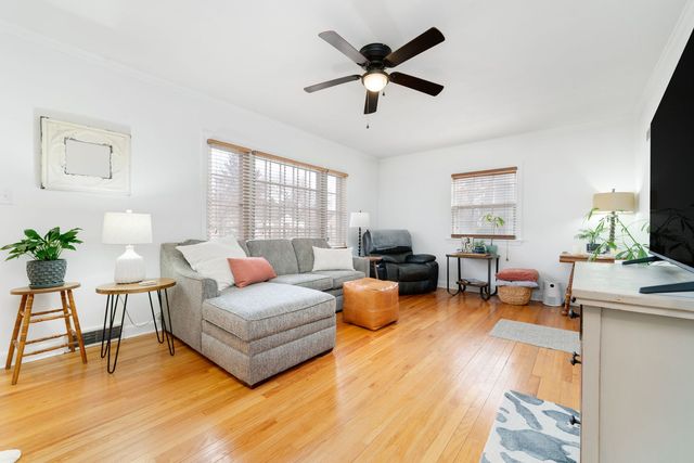 320 Vale Avenue, Rockford, IL 61107