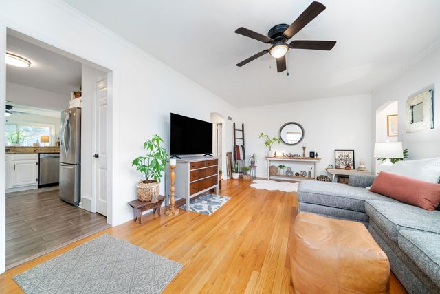 320 Vale Avenue, Rockford, IL 61107