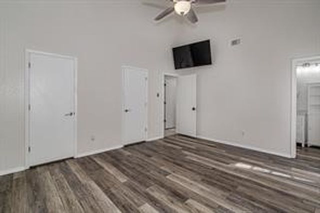 1008 Hazelwood Drive, Mansfield, TX 76063