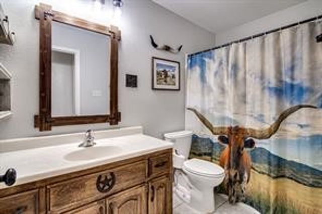 1008 Hazelwood Drive, Mansfield, TX 76063