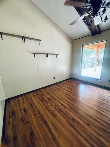 1008 Hazelwood Drive, Mansfield, TX 76063
