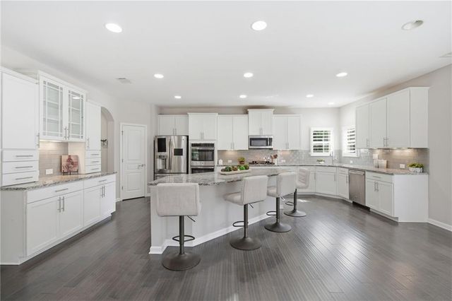 5599 Rapallo Terrace, Buford, GA 30518