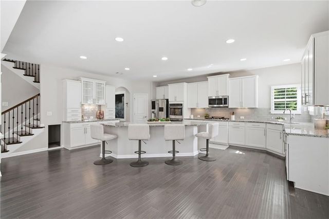 5599 Rapallo Terrace, Buford, GA 30518