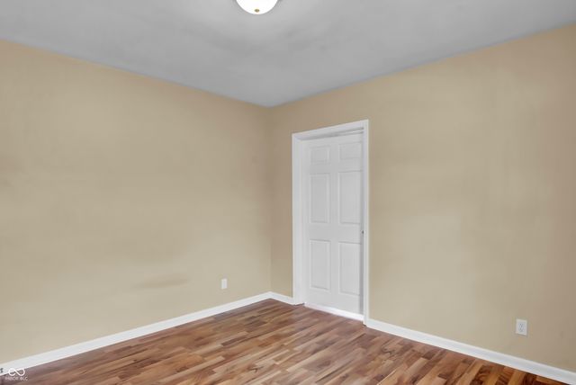 2433 17th Street, Columbus, IN 47201