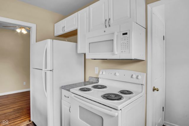 2433 17th Street, Columbus, IN 47201