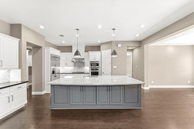 14 Ramey Heights Court, The Woodlands, TX 77381