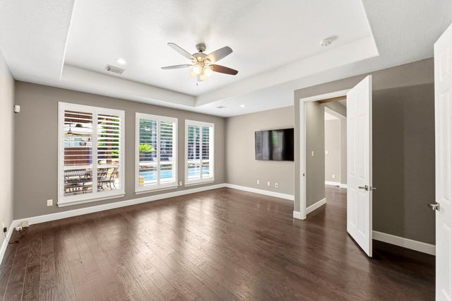 14 Ramey Heights Court, The Woodlands, TX 77381