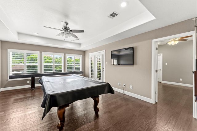 14 Ramey Heights Court, The Woodlands, TX 77381