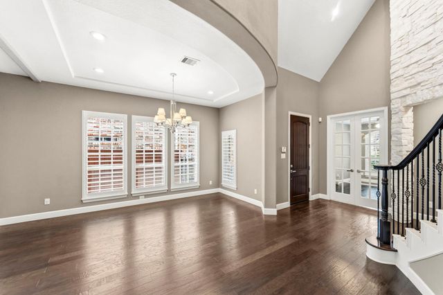 14 Ramey Heights Court, The Woodlands, TX 77381