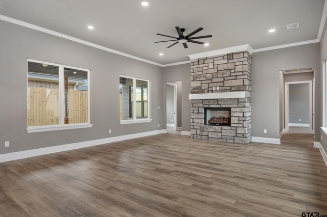 323 Mac Circle, Bullard, TX 75757