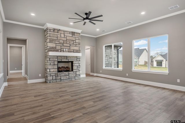 323 Mac Circle, Bullard, TX 75757