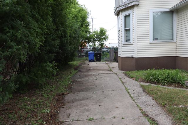 414 12th Street N, Fargo, ND 58102