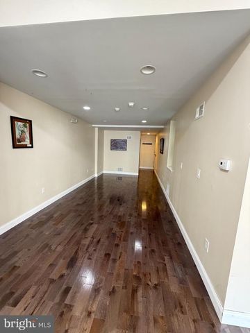 1213 SNYDER AVE, Philadelphia, PA 19148