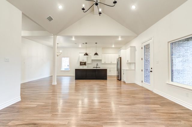 5716 119th Street, Lubbock, TX 79424