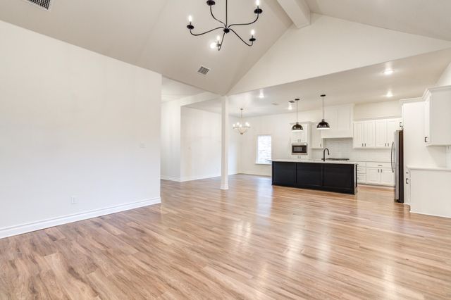 5716 119th Street, Lubbock, TX 79424