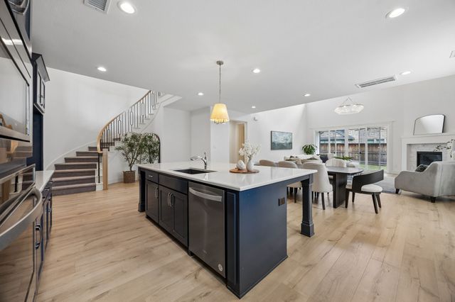 13220 Thedford Drive, Frisco, TX 75035