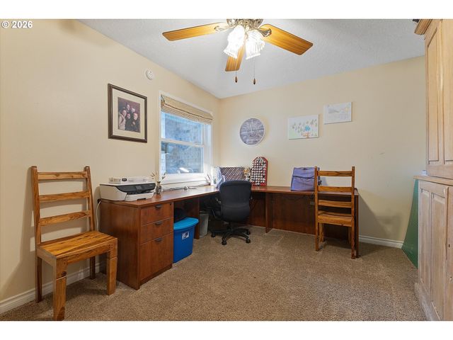 9600 Se TOWER Dr, Damascus, OR 97089