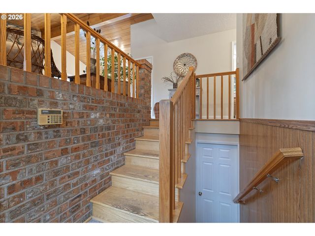 9600 Se TOWER Dr, Damascus, OR 97089