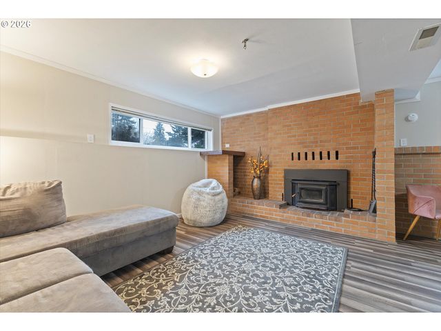 9600 Se TOWER Dr, Damascus, OR 97089