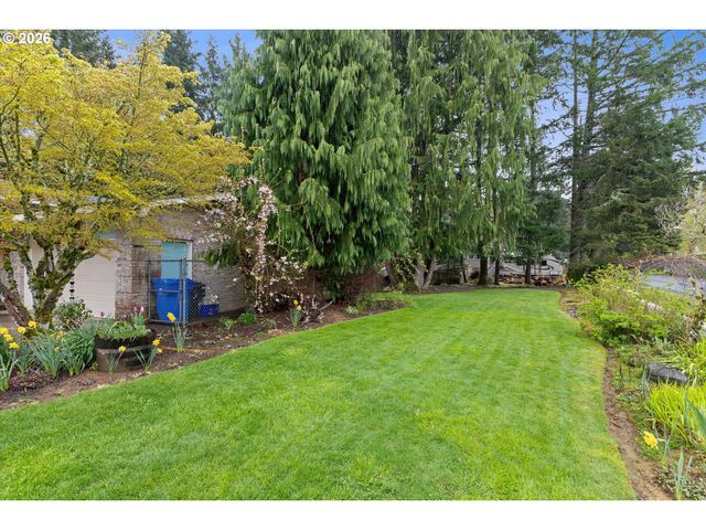 9600 Se TOWER Dr, Damascus, OR 97089