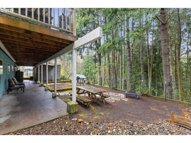 9600 Se TOWER Dr, Damascus, OR 97089