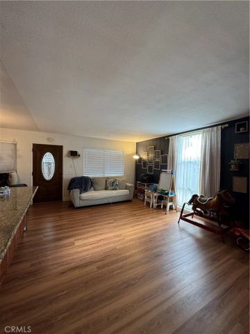 3325 Santa Fe Avenue 41, Long Beach, CA 90810
