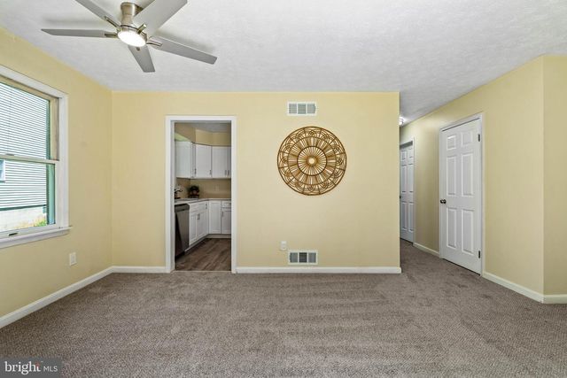 169 E VILLAGE RD, Elkton, MD 21921