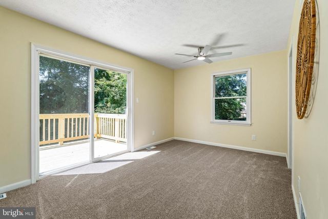 169 E VILLAGE RD, Elkton, MD 21921