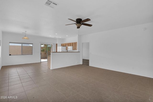 5820 S 26TH Place, Phoenix, AZ 85040