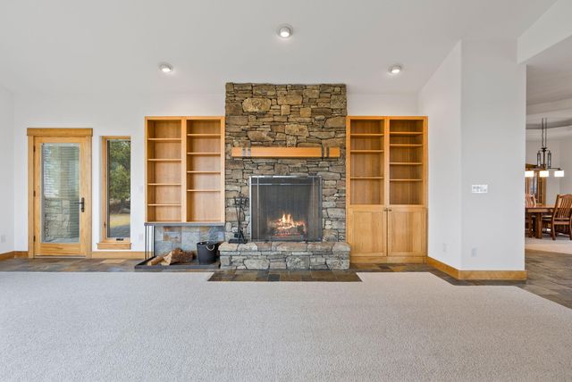 66255 White Rock Loop, Bend, OR 97703