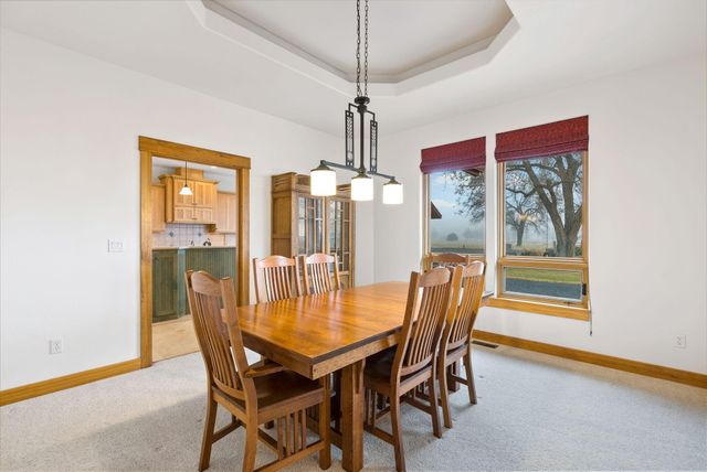 66255 White Rock Loop, Bend, OR 97703