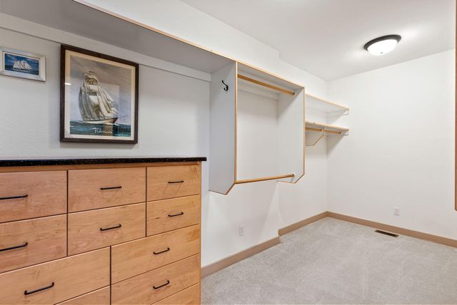 66255 White Rock Loop, Bend, OR 97703