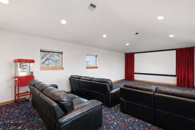 66255 White Rock Loop, Bend, OR 97703