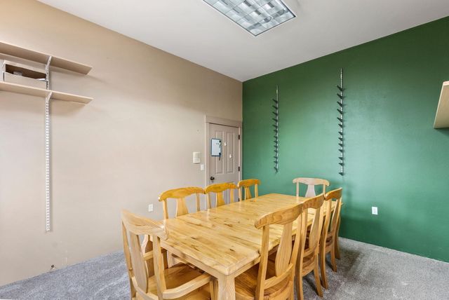 66255 White Rock Loop, Bend, OR 97703