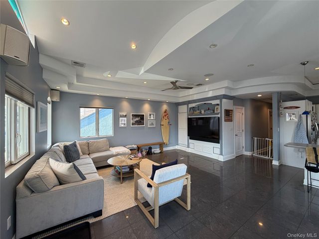 60 Trenton Avenue, Long Beach, NY 11561