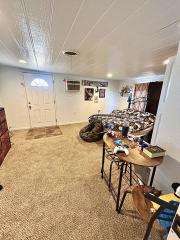 101 Gaines Street, Claude, TX 79019