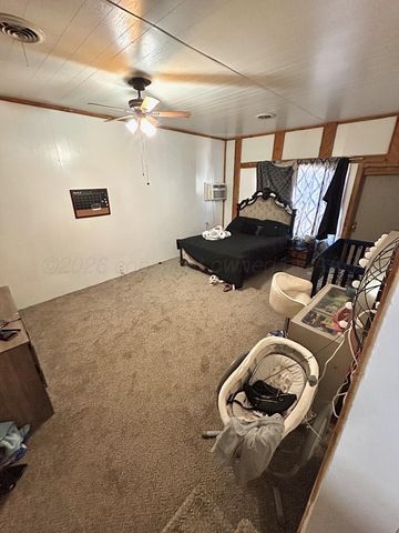 101 Gaines Street, Claude, TX 79019