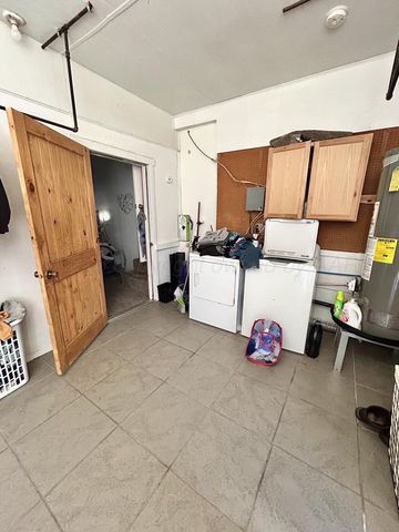 101 Gaines Street, Claude, TX 79019