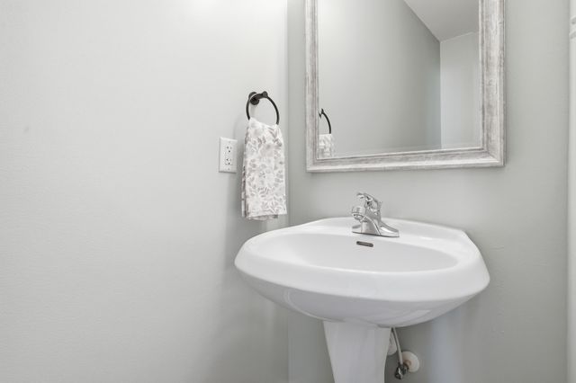 17112 Paul Revere Pkwy, Lowell, IN 46356