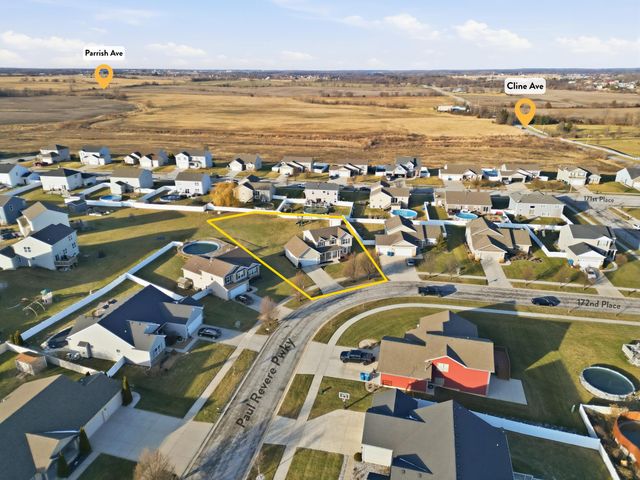 17112 Paul Revere Pkwy, Lowell, IN 46356